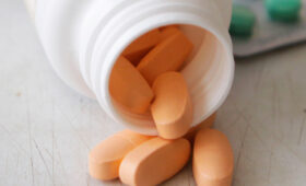 Выявлена скрытая угроза популярного обезболивающего средства для поясницы