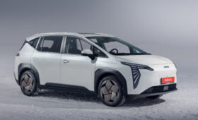 Яндекс представил свой первый автомобиль UMO 5