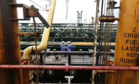 Война за нефтедоллары: на стороне Ирана выступили арабские монархии