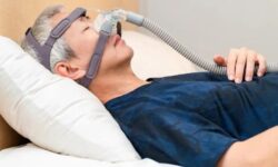 Лечение апноэ во сне снижает риск инфаркта и инсульта более чем на 70%